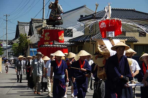 (7)笠鉾巡行
